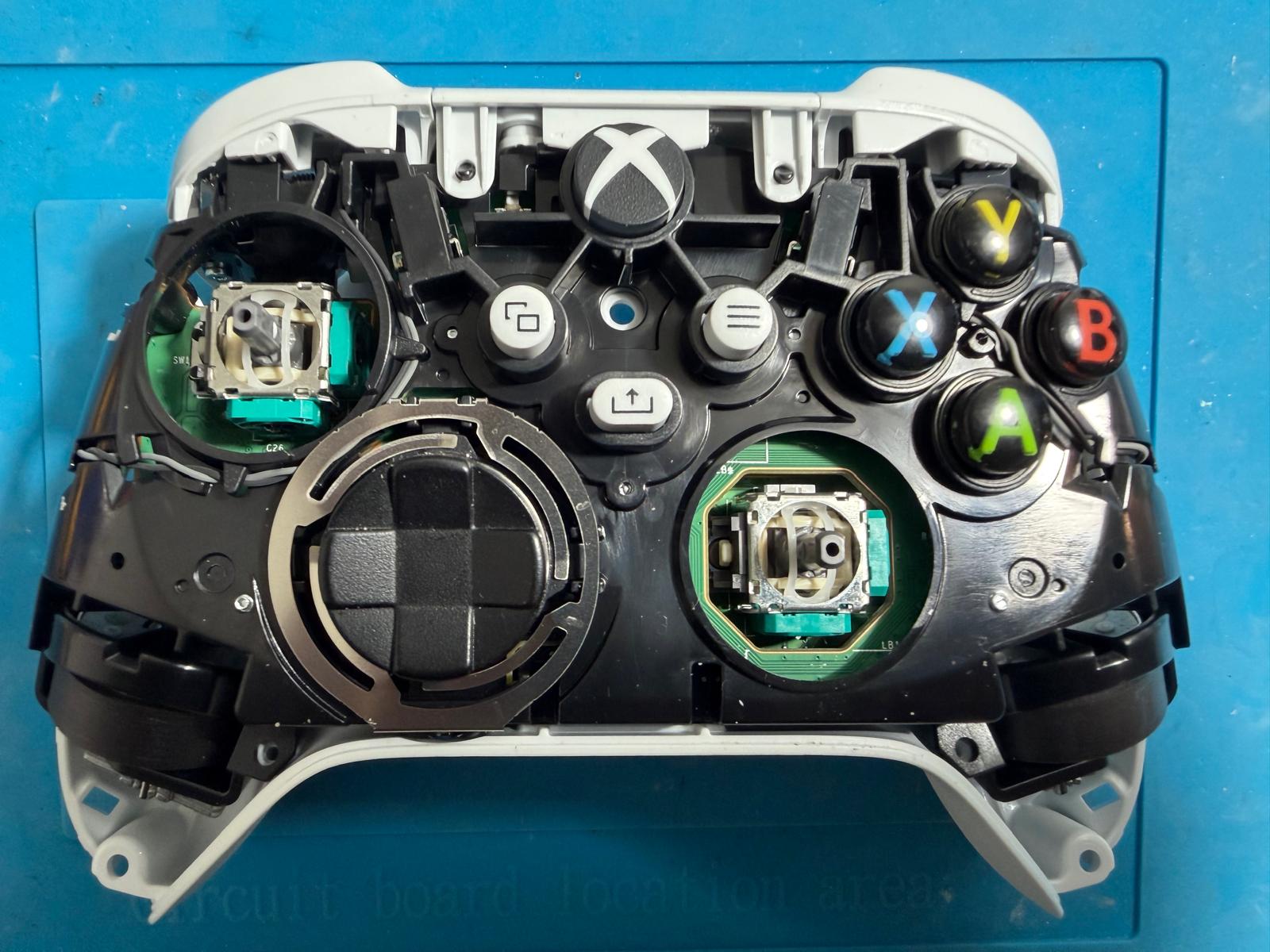 Xbox controller internal components before repair